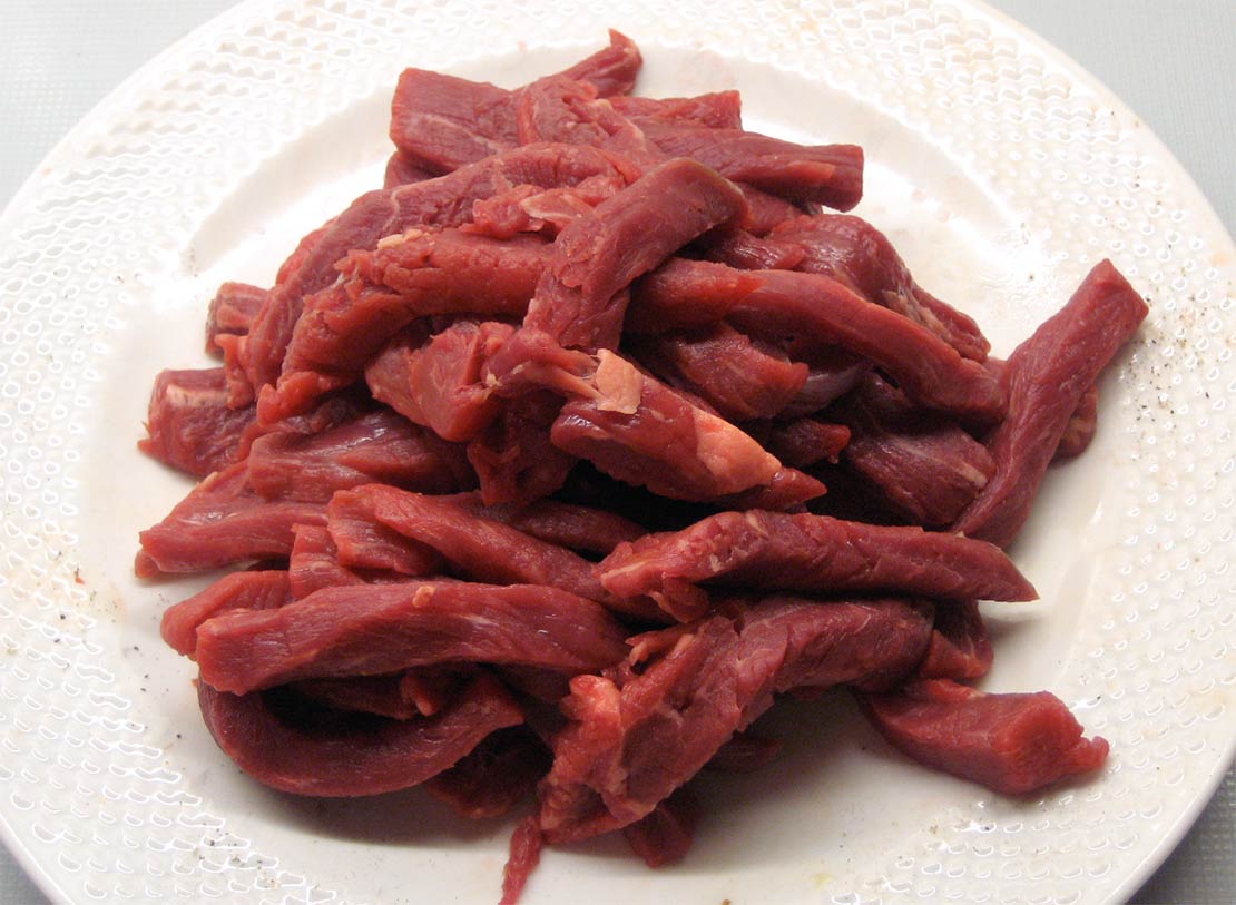 the sliced beef
