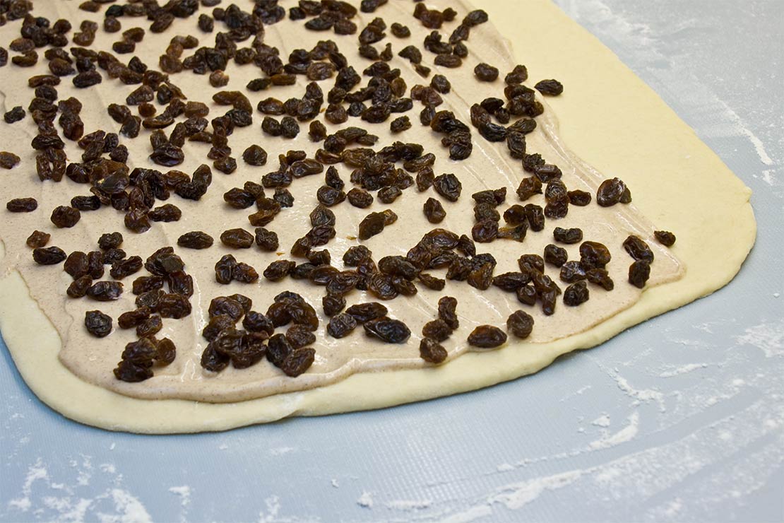 adding the raisins