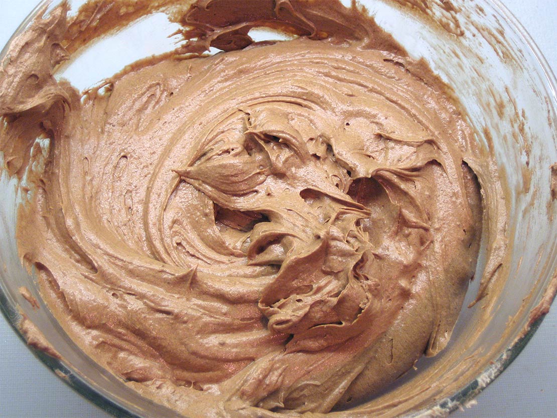 the chocolate sponge batter