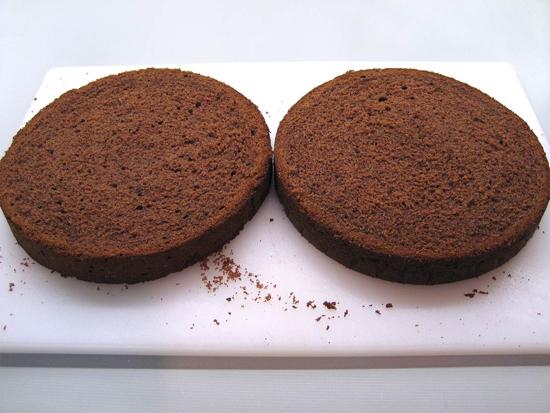 the two halves of the cake