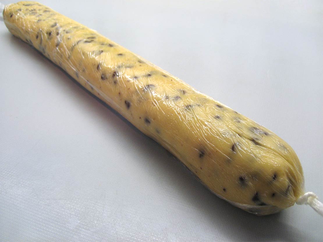 making a sausage of the dough
