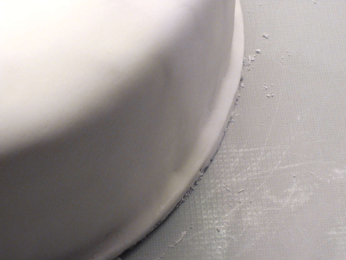 Trimming the icing