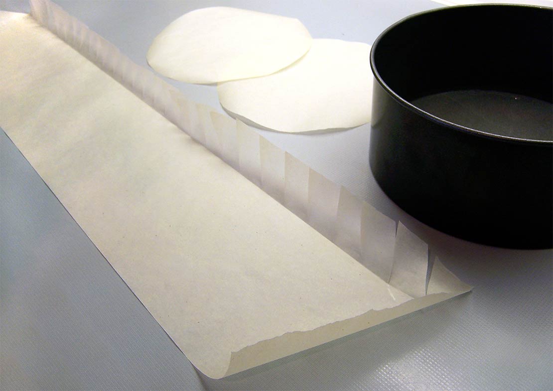 cutting the greaseproof