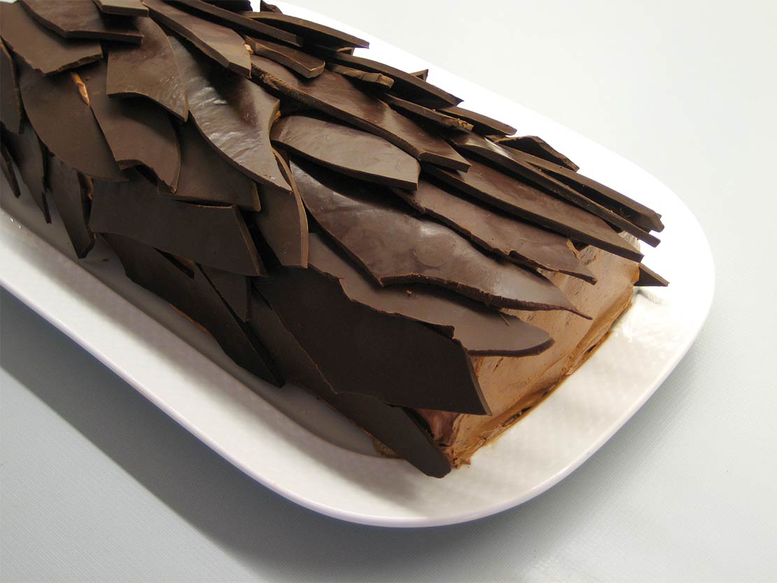 the cake with the bark