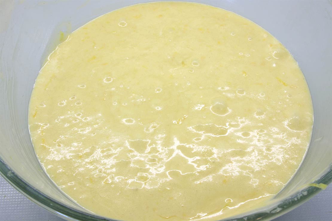the finished cake batter