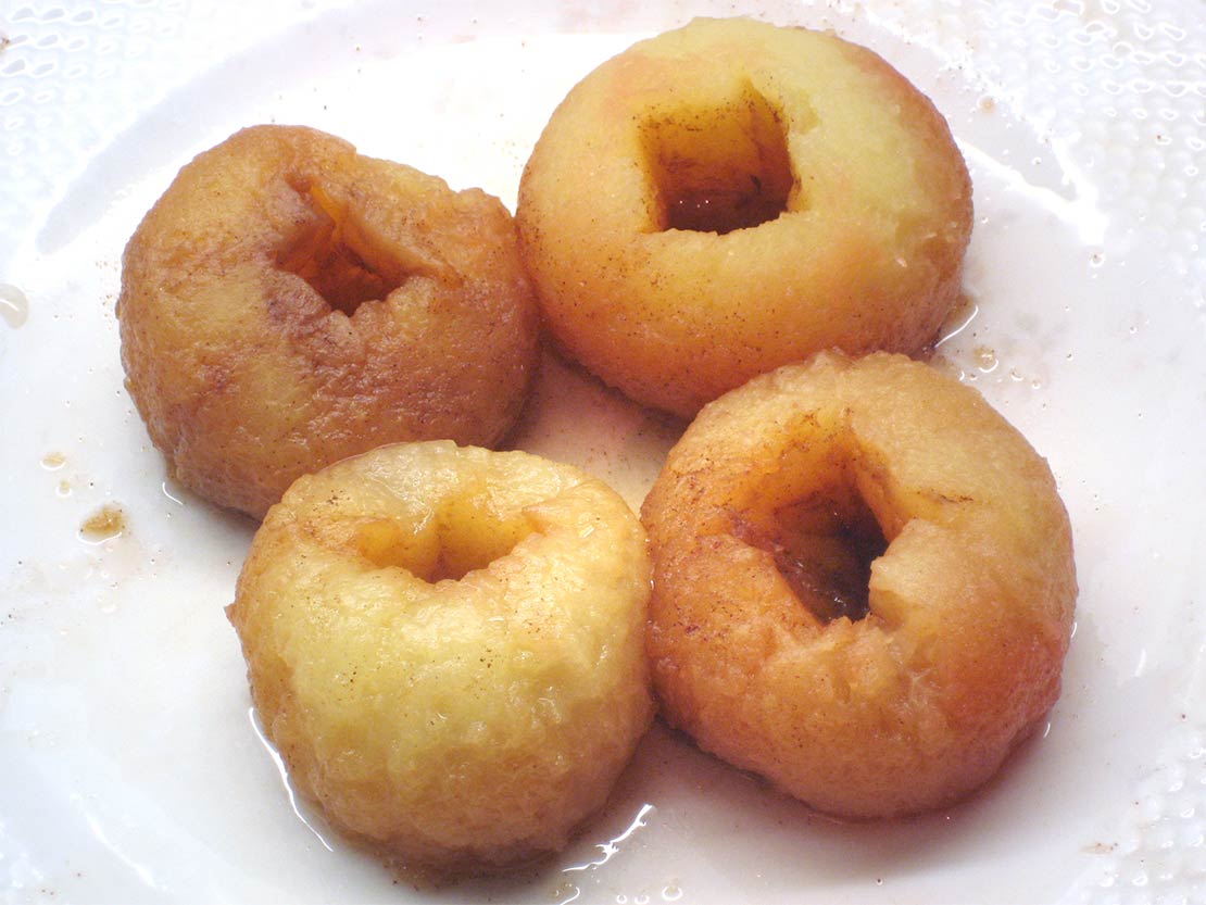 the cooling apples without their skins