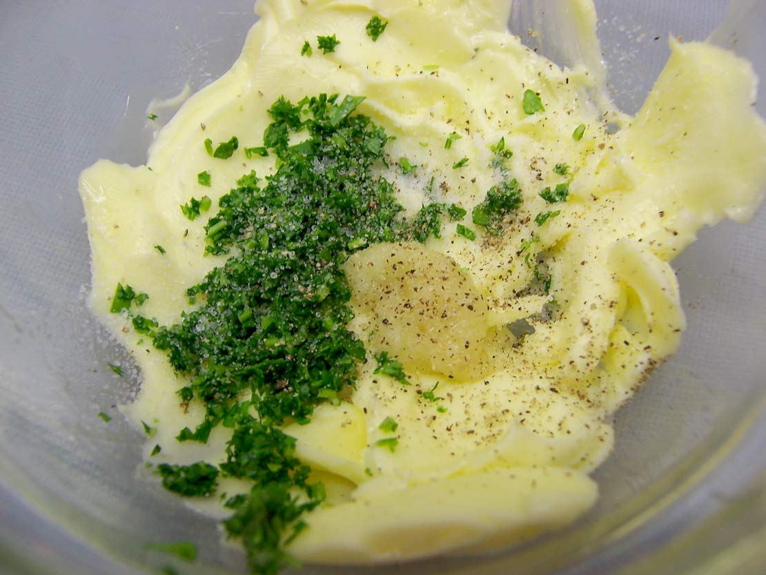 The garlic butter ingredients