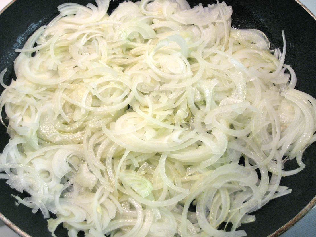 starting to fry the onion