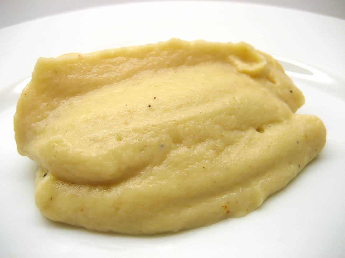 the finished cauliflower purée