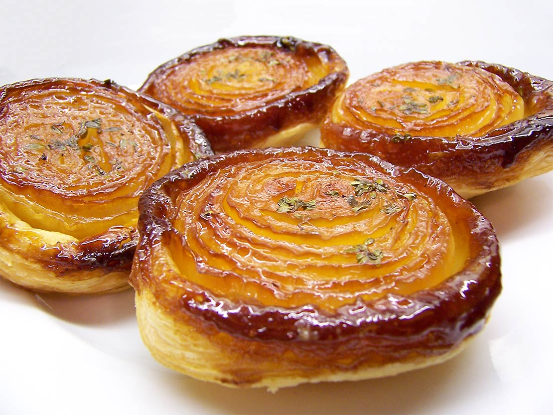 the finished onion tatin