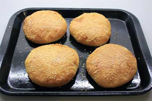 cooling the cooked burger buns