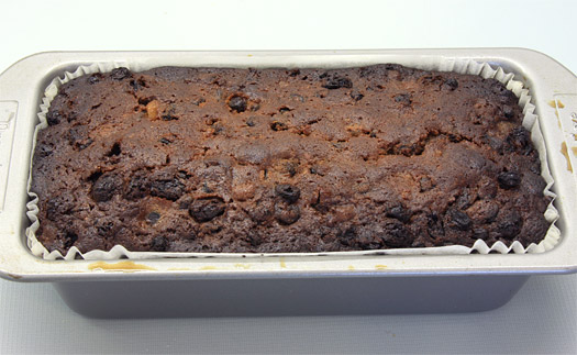 the cooked fruitcake