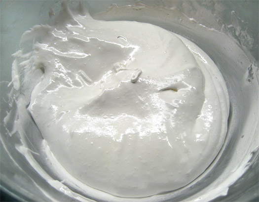 the whisked egg whites and sugar