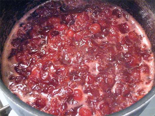 the cooked cranberries